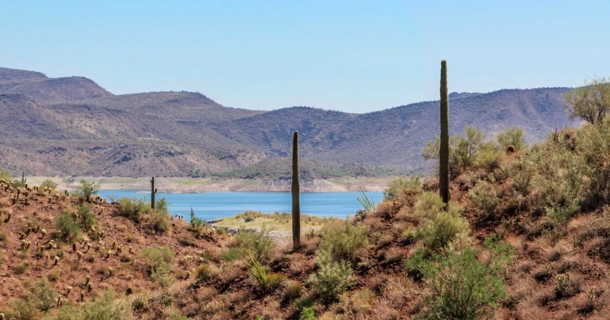 Military Hangar and Maintenance Facility Roofing near Peoria, AZ