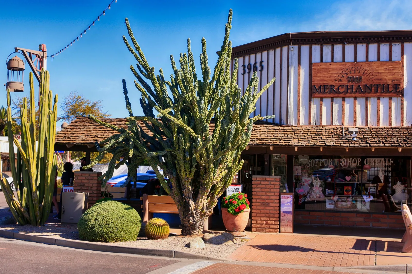 Commercial Roofing in Cave Creek, AZ
